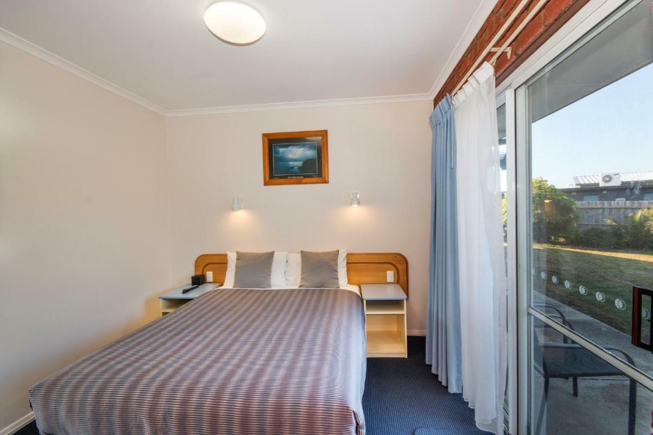 Torquay Tropicana Motel Экстерьер фото